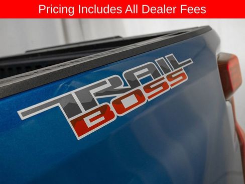 Used 2023 Chevrolet Silverado 1500 Custom Trail Boss AWD/4WD image 7