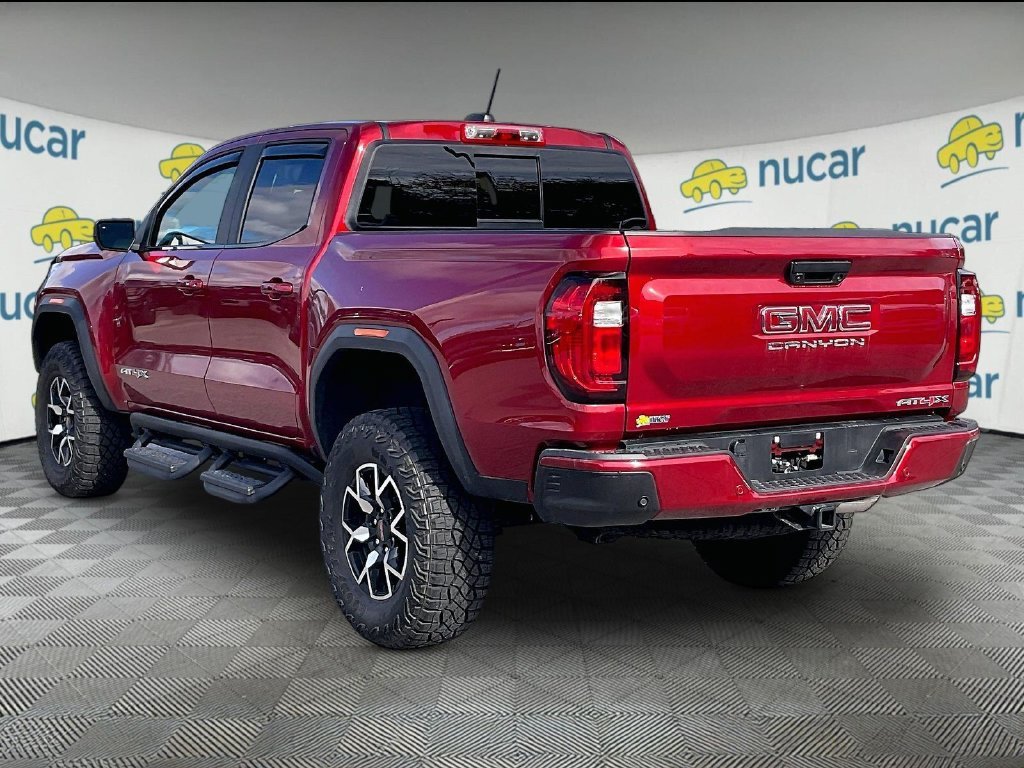 Used 2025 GMC Canyon AT4 w/ AT4X Package AWD/4WD image 4