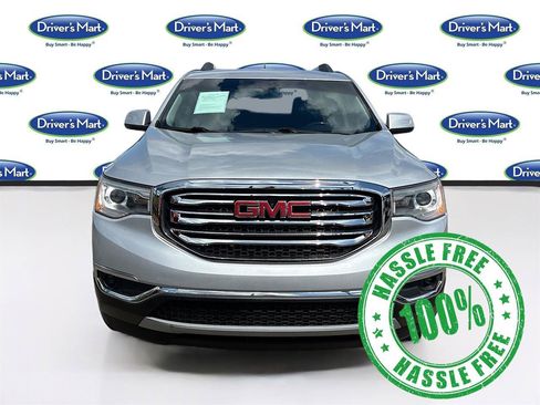 Used 2019 GMC Acadia SLT w/ LPO, Floor Liner Package FWD image 2