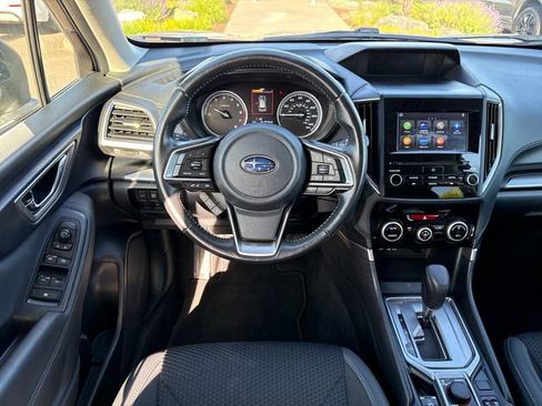 Used 2022 Subaru Forester Premium AWD/4WD image 30
