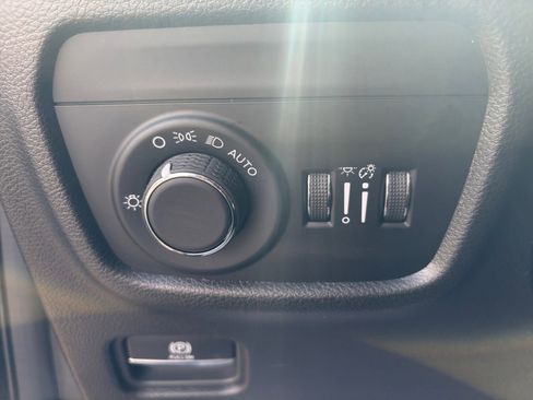 New 2026 Jeep Grand Cherokee Laredo X AWD/4WD image 17