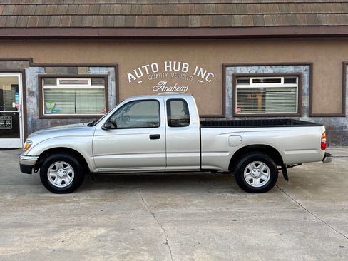Used 2003 Toyota Tacoma 2WD Xtracab image 6