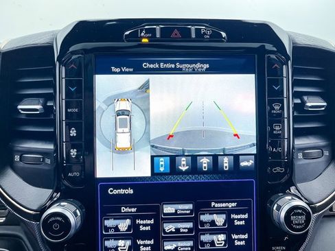 Used 2021 RAM 1500 Limited image 7