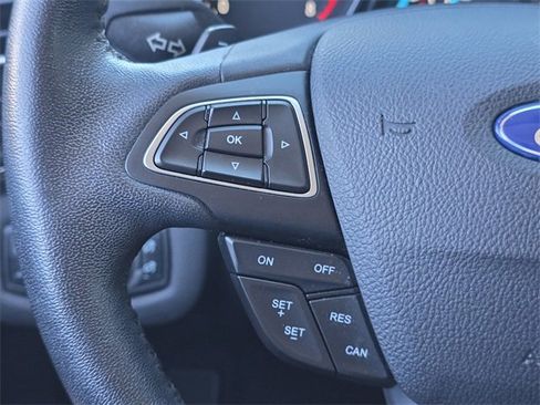 Used 2017 Ford Escape Titanium image 26