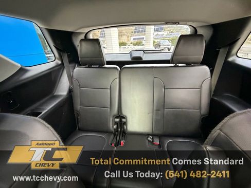 Certified 2021 Chevrolet Traverse RS w/ LPO, Floor Liner Package image 12