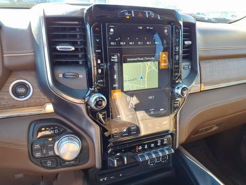 Used 2019 RAM 1500 Limited image 10