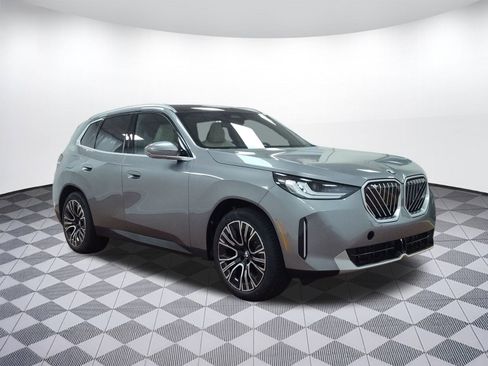 Used 2026 BMW X3 xDrive30 w/ Premium Package image 7