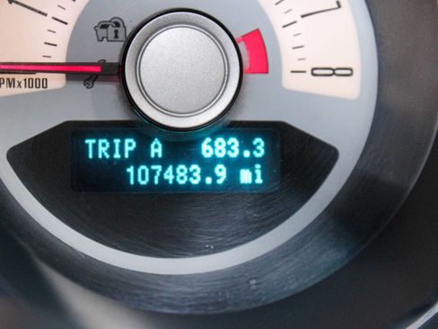 Used 2012 Ford Mustang GT Premium image 13