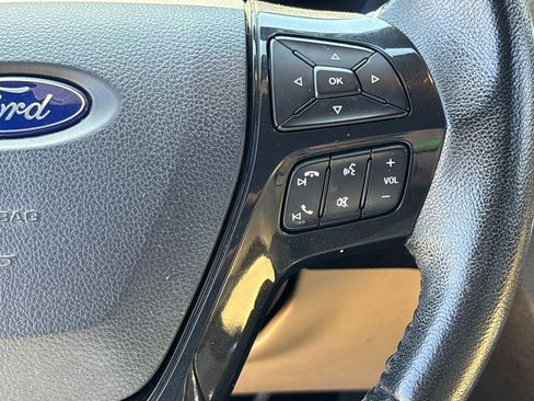 Used 2017 Ford Explorer XLT w/ Equipment Group 202A image 20