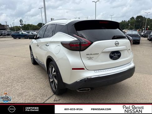 Certified 2023 Nissan Murano SL w/ Cargo Package FWD image 10