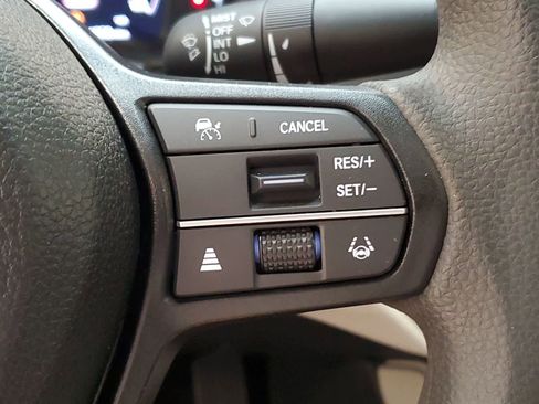 Used 2025 Honda Accord SE image 13