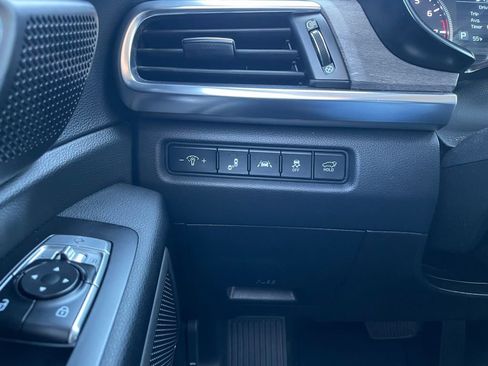 Used 2022 Kia Telluride EX w/ EX Premium Package image 13