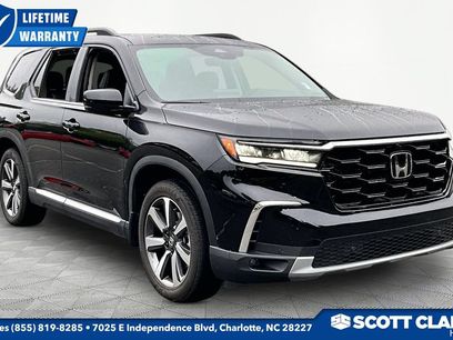 Used 2025 Honda Pilot Elite