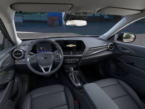 New 2026 Chevrolet Trax ACTIV w/ Driver Confidence Package FWD image 16