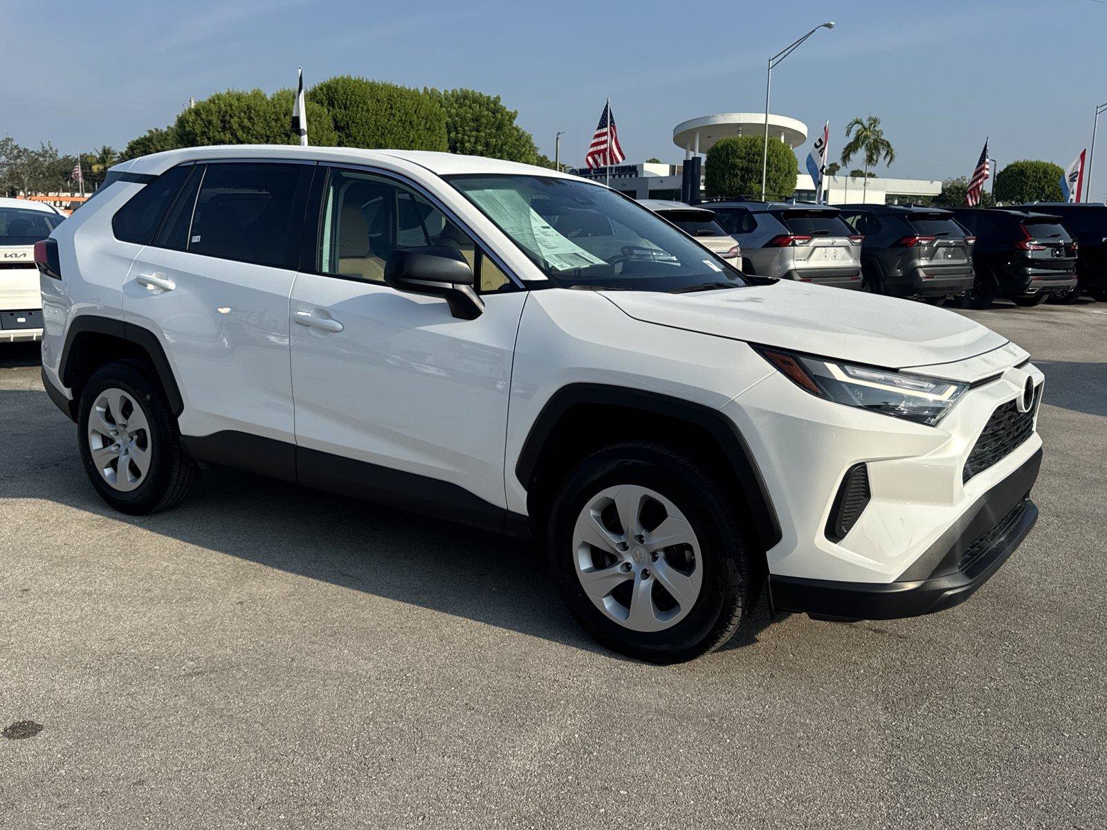 Used 2025 Toyota RAV4 LE FWD image 3