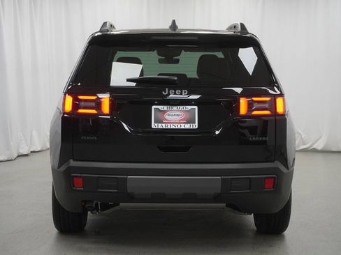 New 2026 Jeep Cherokee Laredo AWD/4WD image 10