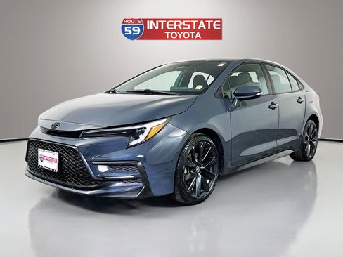 Certified 2023 Toyota Corolla SE w/ Carpet Mat Package (TMS) FWD image 3