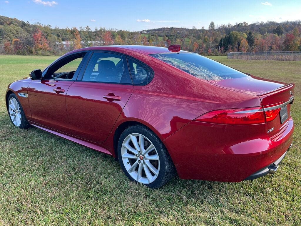 Used 2017 Jaguar XF R-Sport AWD/4WD image 6