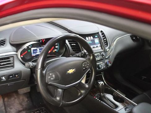 Used 2014 Chevrolet Impala LT FWD image 14