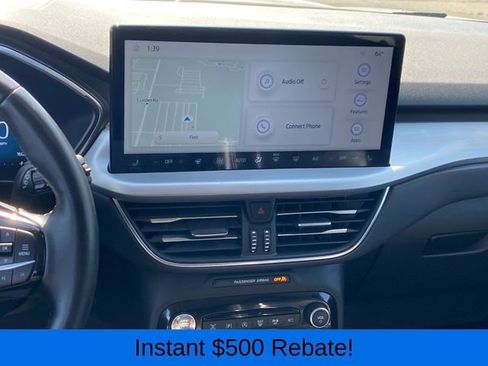 Used 2024 Ford Escape Platinum image 9