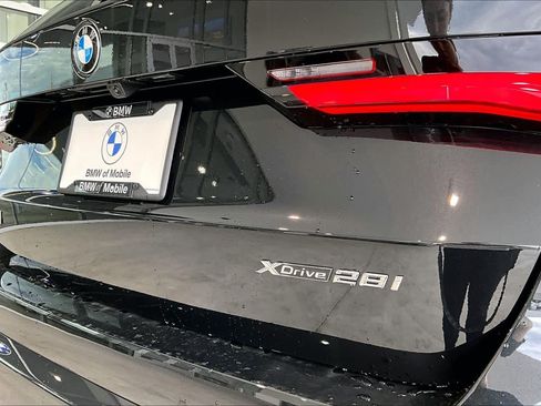 New 2026 BMW X1 xDrive28i w/ Technology Package AWD/4WD image 16