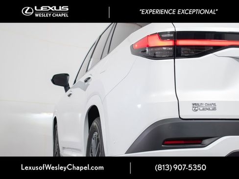 New 2026 Lexus TX 350 AWD image 4