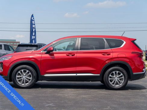 Used 2020 Hyundai Santa Fe SE image 4