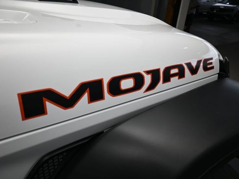 Used 2023 Jeep Gladiator Mojave image 47