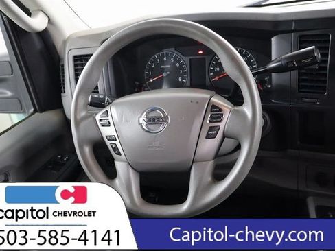 Used 2014 Nissan NV 3500 SV w/ Technology Package RWD image 16