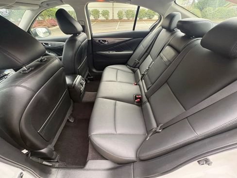 Used 2016 INFINITI Q50 3.0t Premium w/ 3.0T Premium Plus Package image 21