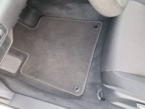 Used 2022 Honda Accord LX image 12