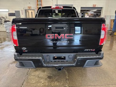 Used 2022 GMC Canyon AT4 w/ Trailering Package AWD/4WD image 5