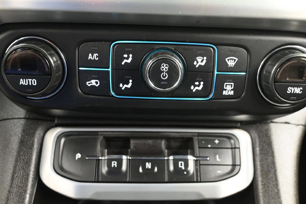 Used 2020 GMC Acadia SLT AWD/4WD image 19