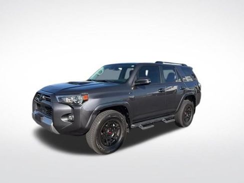Used 2023 Toyota 4Runner TRD Off-Road Premium w/ Moonroof Package AWD/4WD image 12