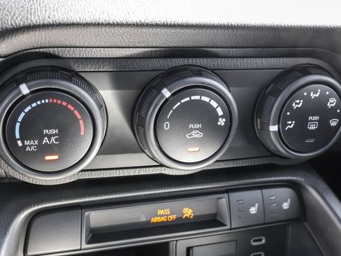 New 2026 MAZDA MX-5 Miata Club w/ Interior Package RWD image 31