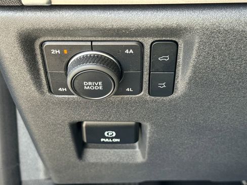 Certified 2025 Ford Expedition Max Active image 14