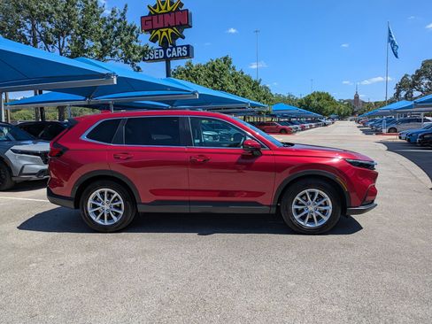 Used 2026 Honda CR-V EX image 2