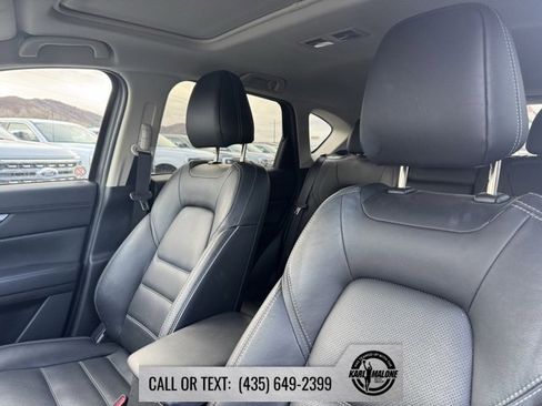 Used 2025 MAZDA CX-5 AWD 2.5 S w/ Preferred Package image 18