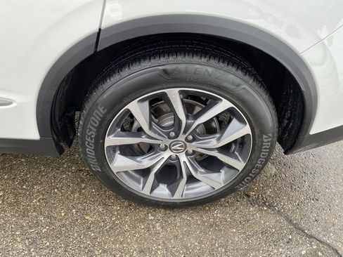 Used 2023 Acura MDX SH-AWD w/ Technology Package image 14