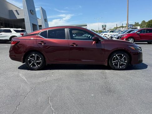 Used 2025 Nissan Sentra SV FWD image 2