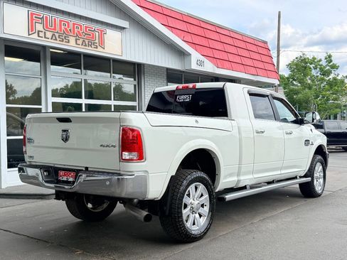 Used 2017 RAM 2500 Longhorn w/ Convenience Group AWD/4WD image 3