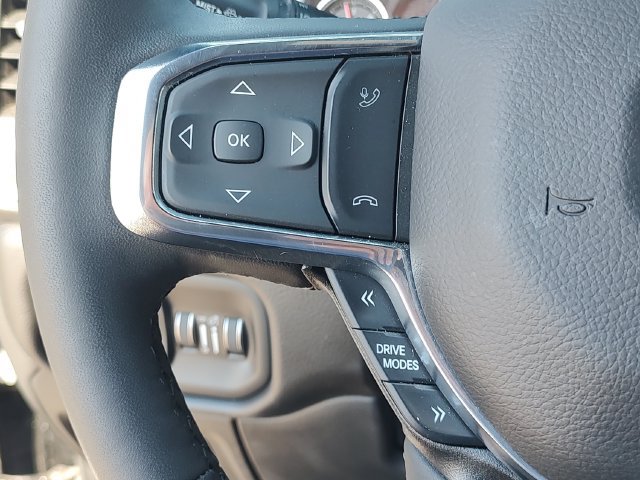 Used 2025 RAM 1500 Laramie w/ Laramie Southwest Edition AWD/4WD image 21