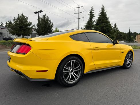 Used 2017 Ford Mustang GT Premium w/ Enhanced Security Package RWD image 10