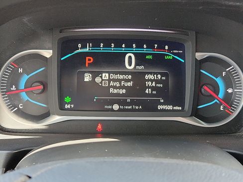 Used 2022 Honda Pilot TrailSport image 23