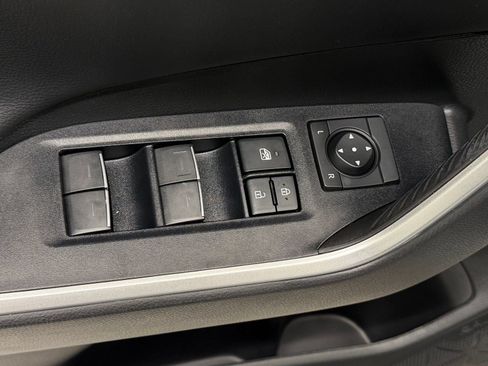 Used 2022 Toyota RAV4 XSE AWD/4WD image 28