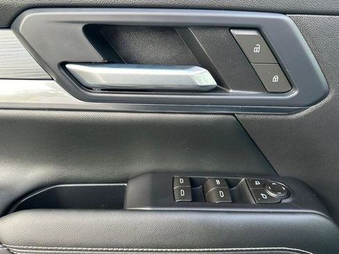New 2026 GMC Terrain Elevation FWD image 11