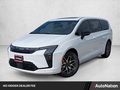 New 2027 Chrysler Pacifica Limited