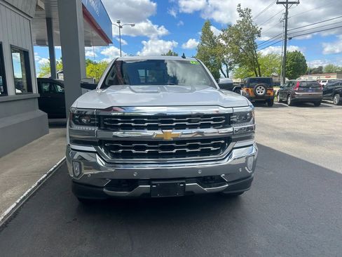 Used 2018 Chevrolet Silverado 1500 LTZ w/ LTZ Plus Package AWD/4WD image 2
