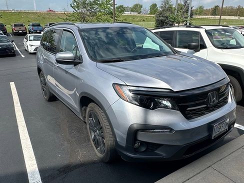 Used 2022 Honda Pilot Special Edition image 1