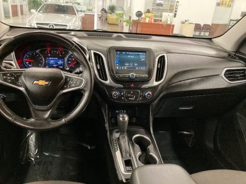 Used 2019 Chevrolet Equinox LT AWD/4WD image 18